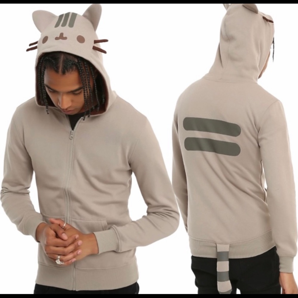Size Men’s (M) Pusheen front zip hoodie